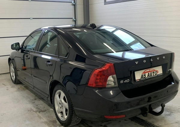 Volvo S40 cena 28900 przebieg: 203148, rok produkcji 2011 z Reszel małe 79